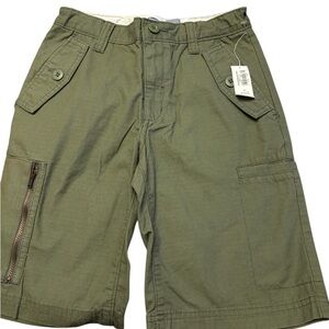 Old Navy kids Cargo Shorts in Olive